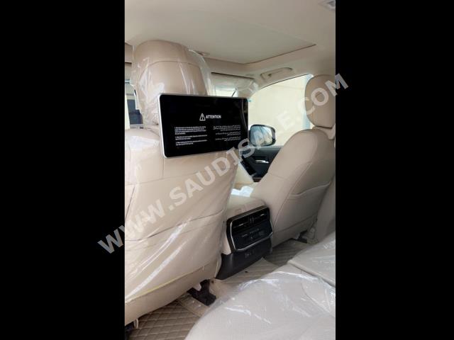 2023 تويوتا لاند كروزر جي اكس ار4