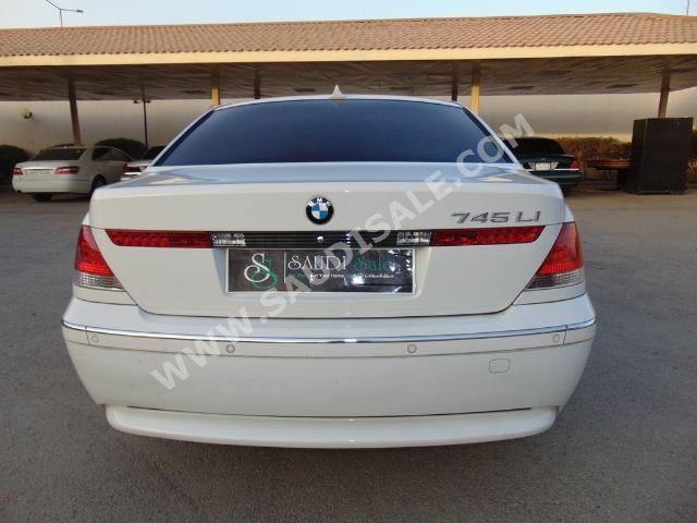 2004 BMW 7 Series 745Li