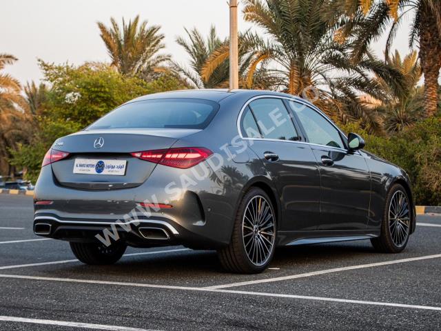 2024 مرسيدس - بنز سي 200