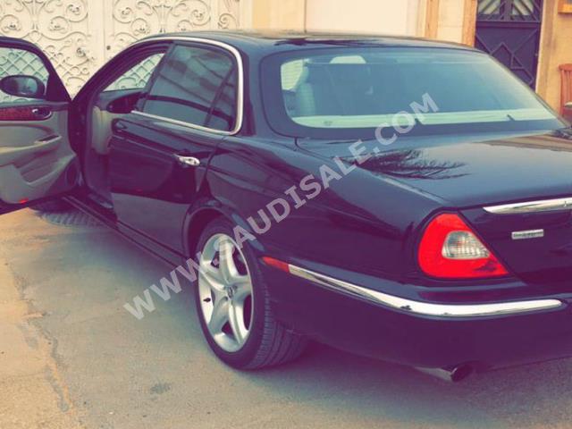2006 جاكوار اكس جي