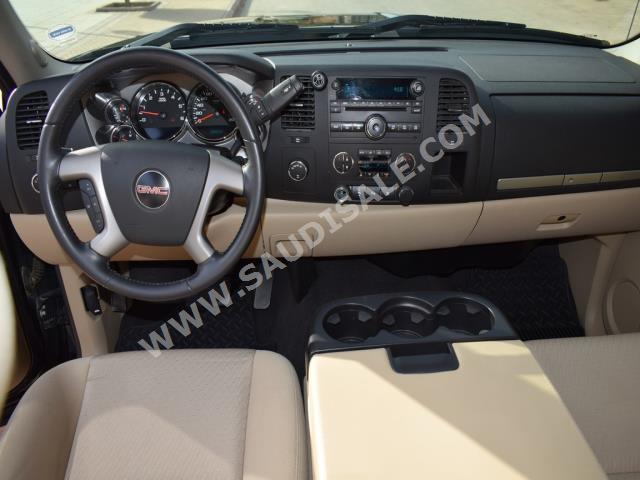 2011 GMC Sierra