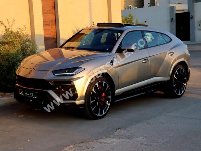 2021 Lamborghini URUS