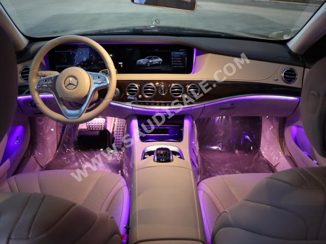 2018 مرسيدس - بنز إس 450