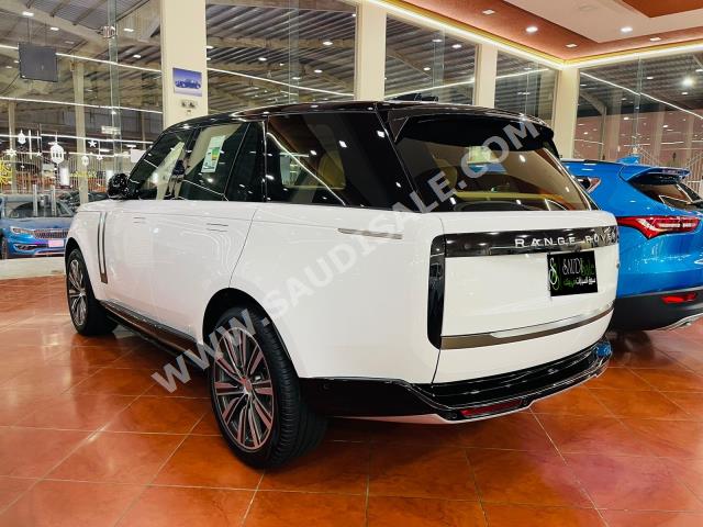 2023 لاند روفر رينج روفر فوج اتش اس اي