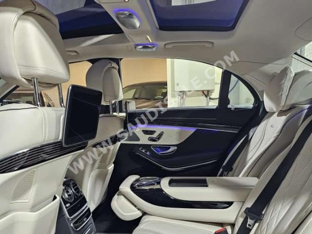 2018 مرسيدس - بنز إس 63 أي إم جي