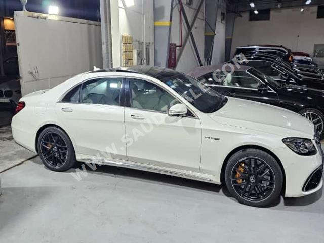 2018 مرسيدس - بنز إس 63 أي إم جي