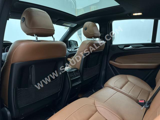 2019 مرسيدس - بنز جي إل إي 43 أي إم جي