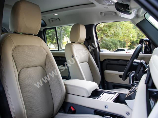 2024 لاند روفر ديفيندر