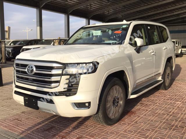 2023 تويوتا لاند كروزر جي اكس ار