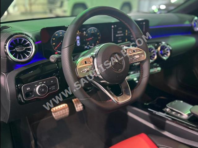 2023 مرسيدس - بنز سي إل أي 200 أي إم جي