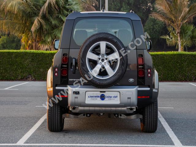 2023 لاند روفر ديفيندر