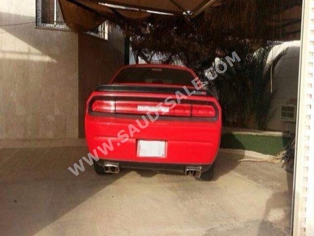 2010 Dodge Challenger SRT8
