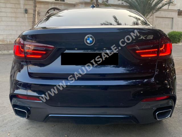 2018 بي ام دبليو الفئة اكس 6 إم كت