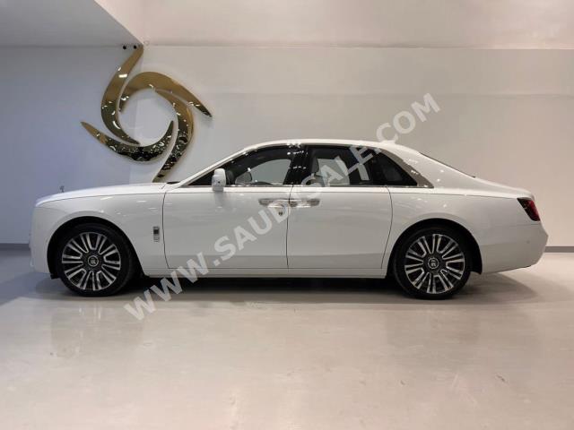 2021 رولز رويس قوست