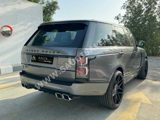 2014 لاند روفر رينج روفر فوج