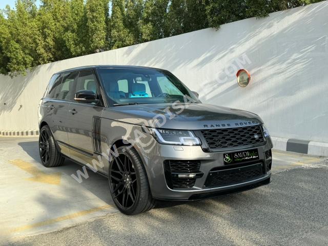 2014 لاند روفر رينج روفر فوج