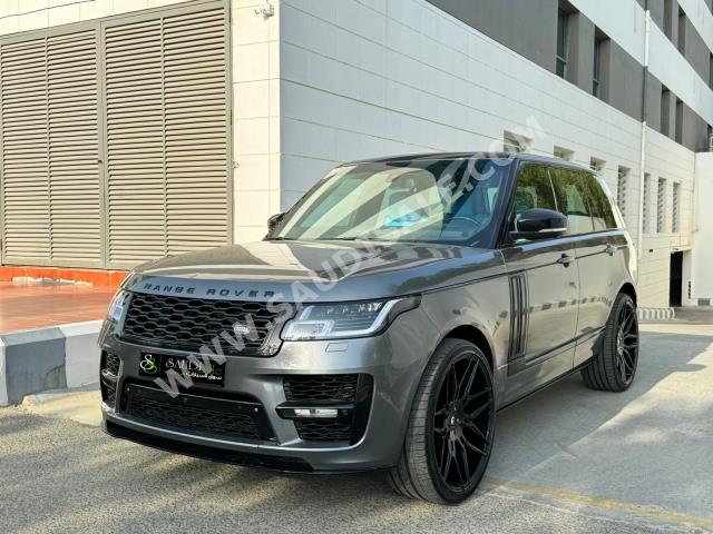 2014 لاند روفر رينج روفر فوج