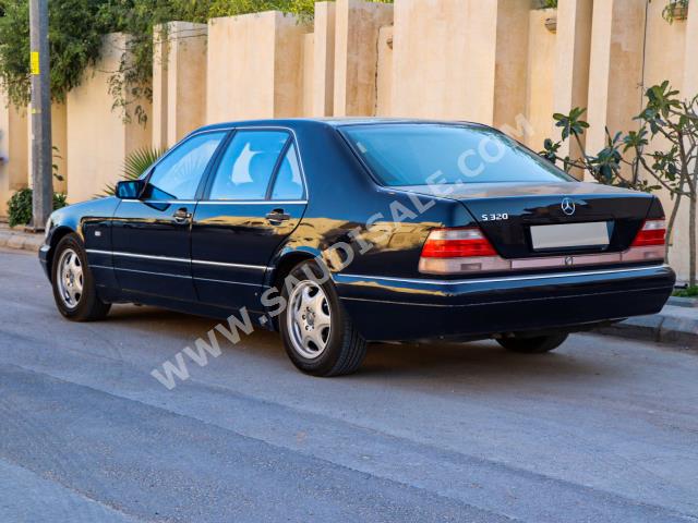 1998 مرسيدس - بنز إس 320