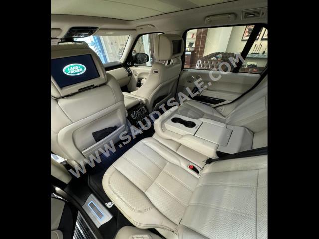 2015 لاند روفر رينج روفر فوج سوبر تشارج