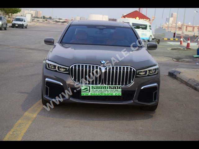 2020 بي ام دبليو الفئة السابعة 730 إل أي