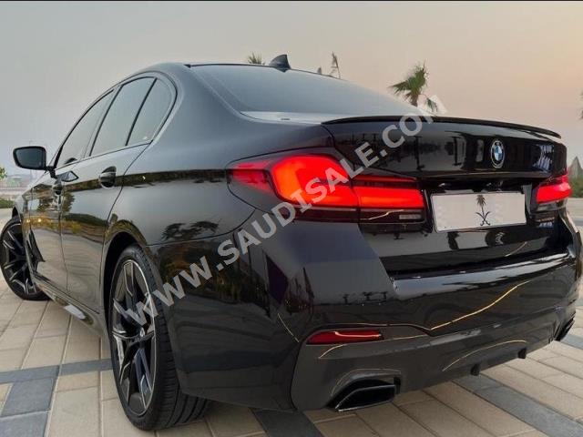 2021 BMW 5 Series 530i