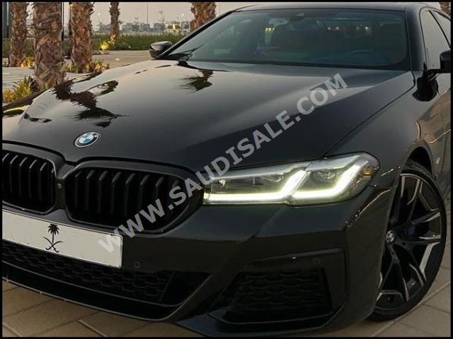 2021 BMW 5 Series 530i