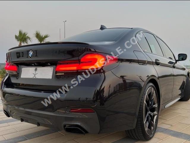 2021 BMW 5 Series 530i