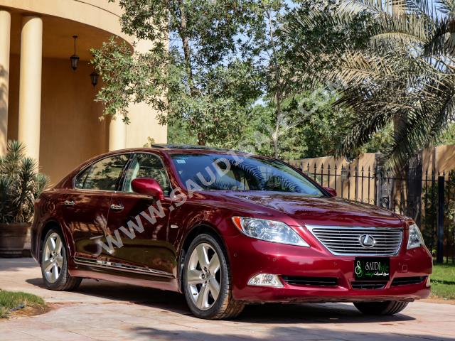 2008 لكزس إل إس 460 إل