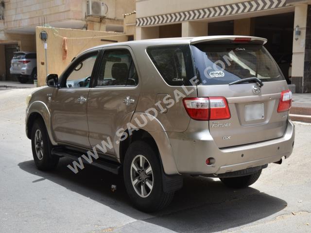 2011 Toyota Fortuner GX