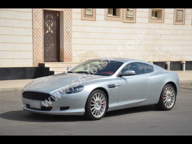 2009 استون مارتن دي بي 9