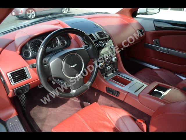 2009 استون مارتن دي بي 9