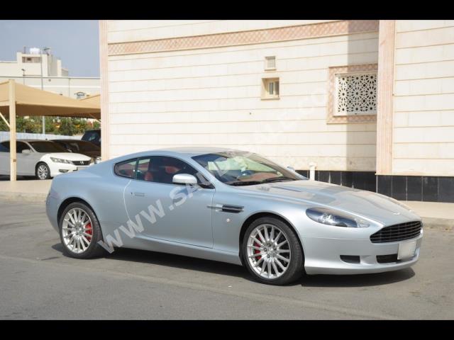 2009 استون مارتن دي بي 9