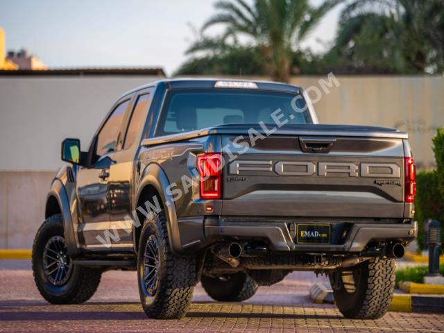 2020 فورد اف 150 رابتور