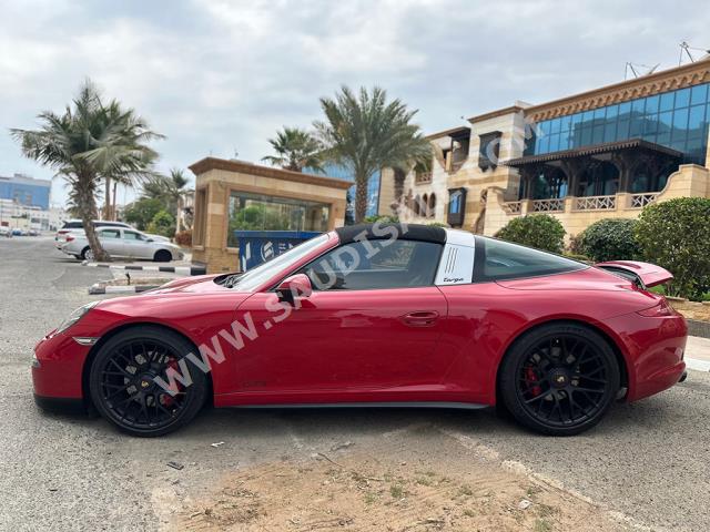 2016 بورش 911 تارجا 4 اس