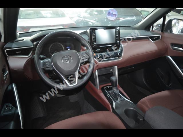 2023 تويوتا كورولا كروس