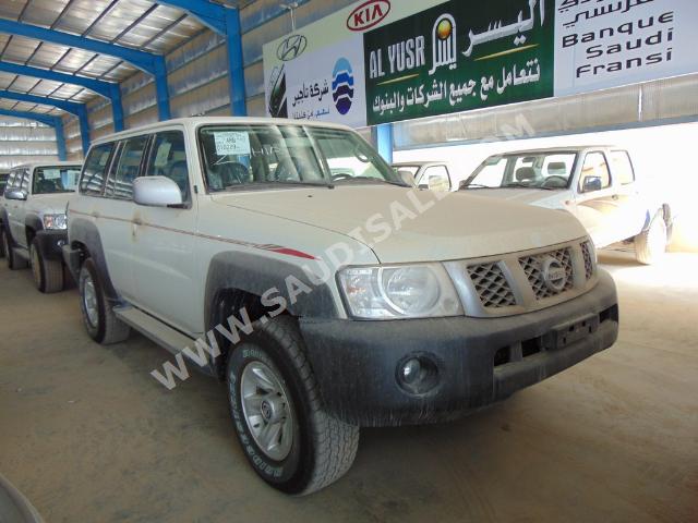 2015 نيسان باترول سفاري