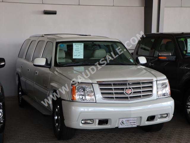 2003 كاديلاك اسكاليد