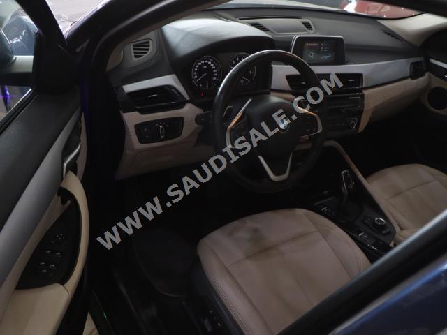 2021 بي ام دبليو الفئة اكس 2