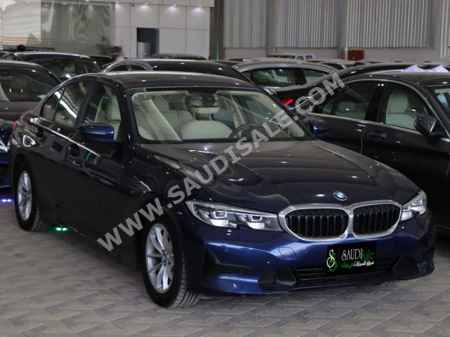 2021 بي ام دبليو الفئة الثالثة 320 أي