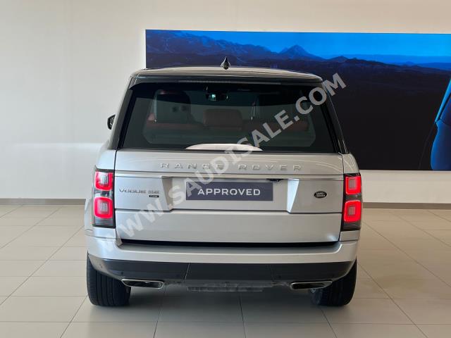 2021 لاند روفر رينج روفر فوج اس اي