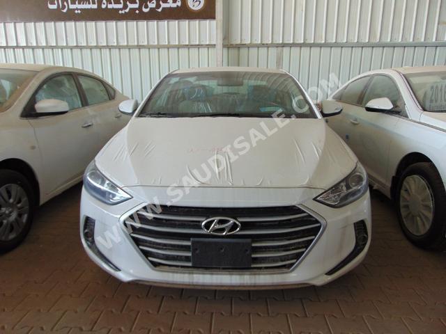 2016 هيونداي النترا