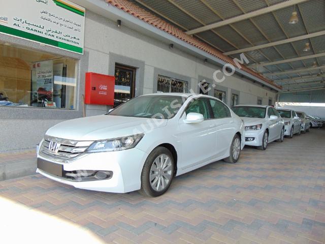 2015 هوندا اكورد