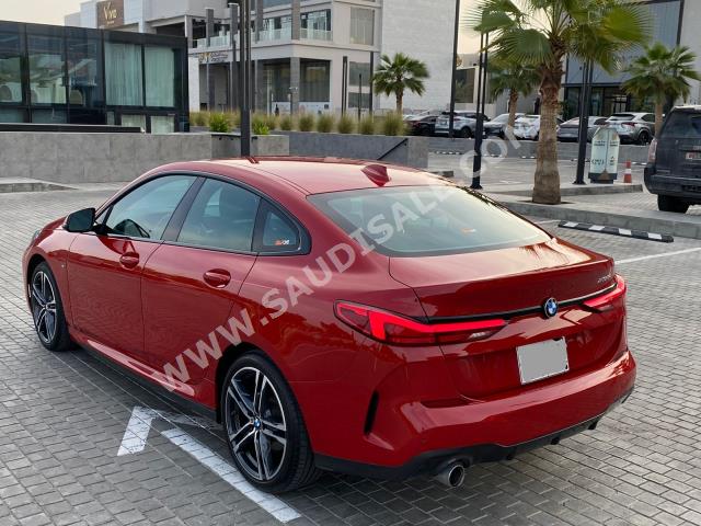 2020 بي ام دبليو الفئة الثانية 218 أي