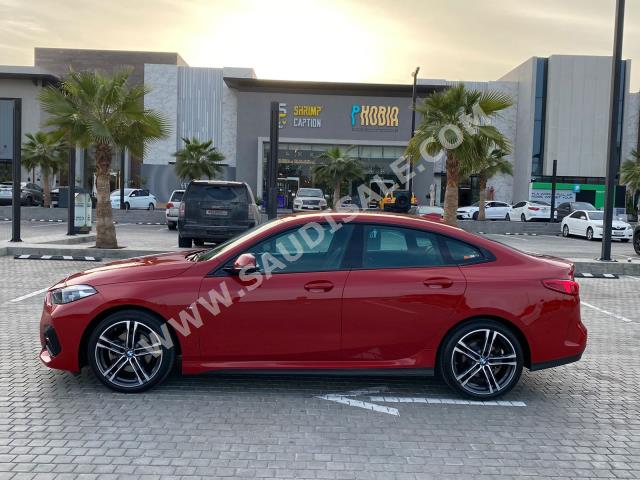 2020 بي ام دبليو الفئة الثانية 218 أي