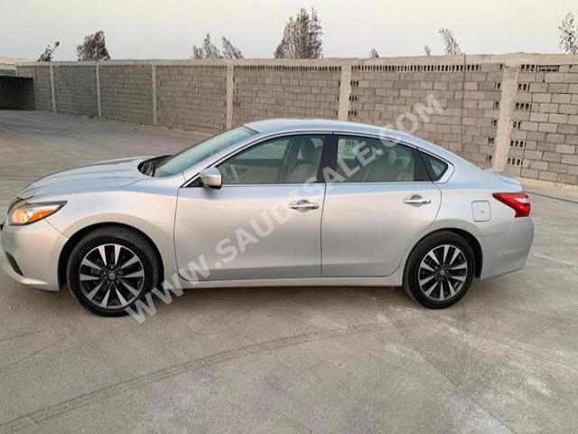 2017 نيسان التيما