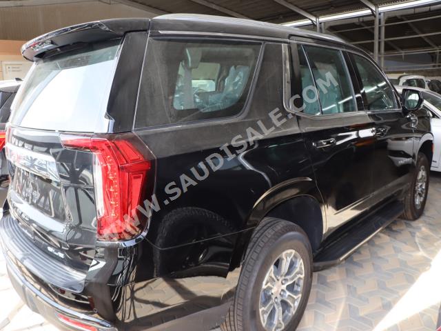 2021 GMC Yukon SLE