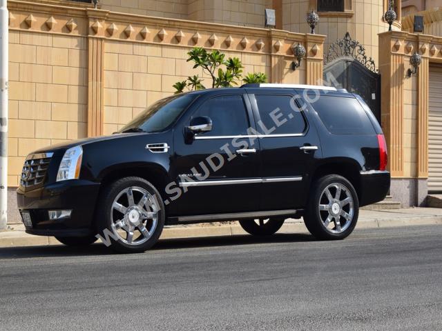 2010 كاديلاك اسكاليد