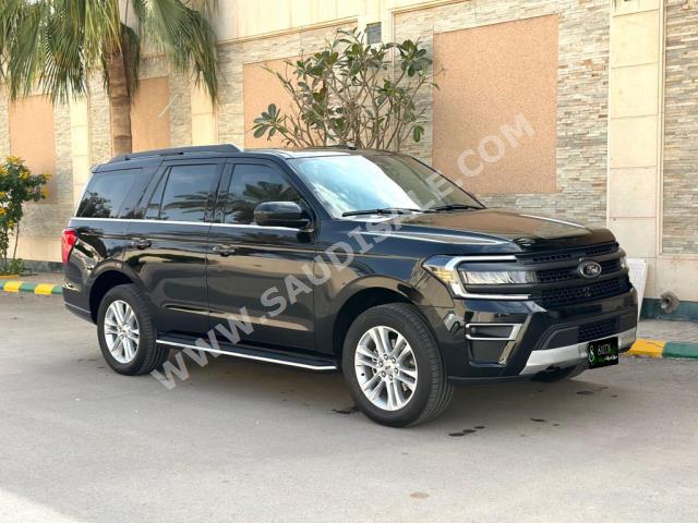 2022 فورد اكسبيديشن اكس ال تي