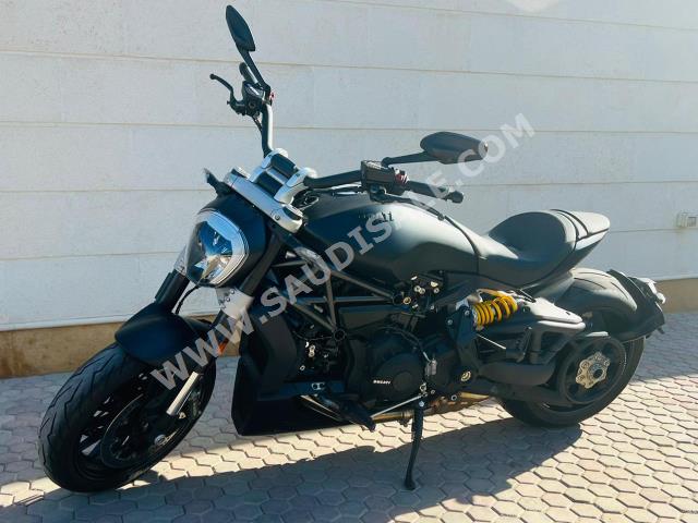 2021 Ducati Diavel xDiavel
