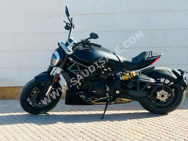 2021 Ducati Diavel xDiavel